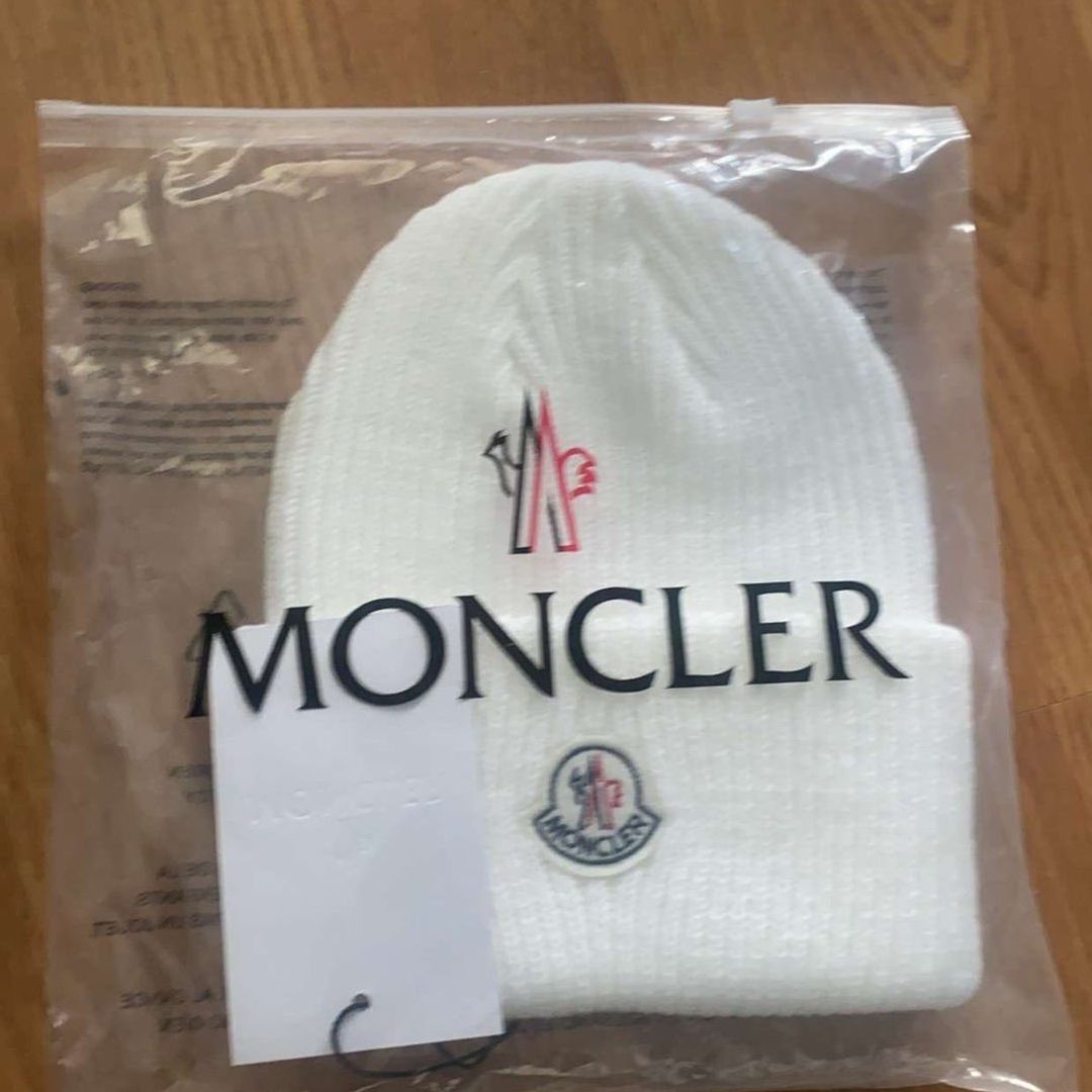 Moncler Lue