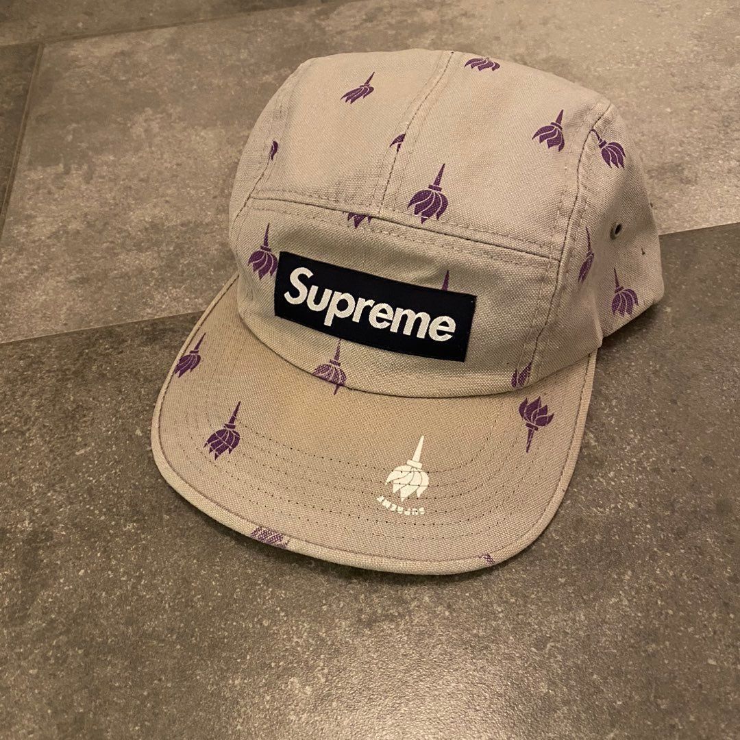 Supreme caps