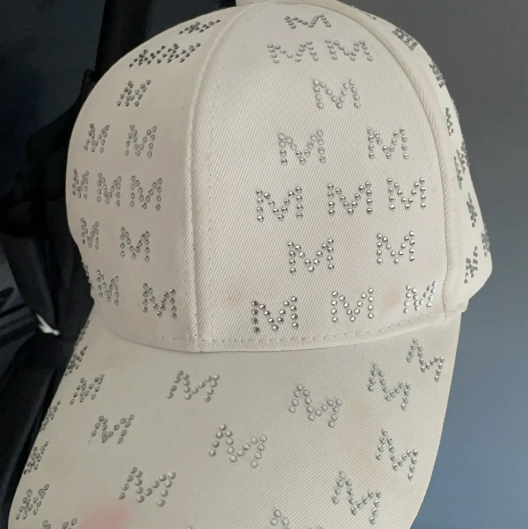 rhinestone caps