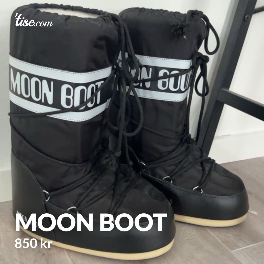 MOON BOOT