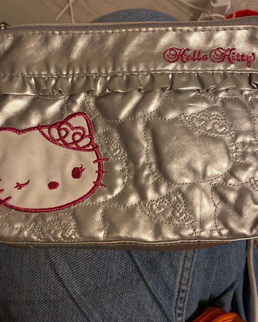 Hello kitty