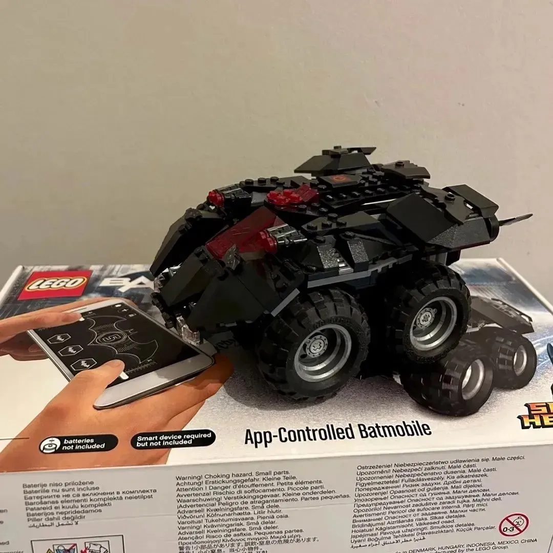 Lego Batmobil 76112