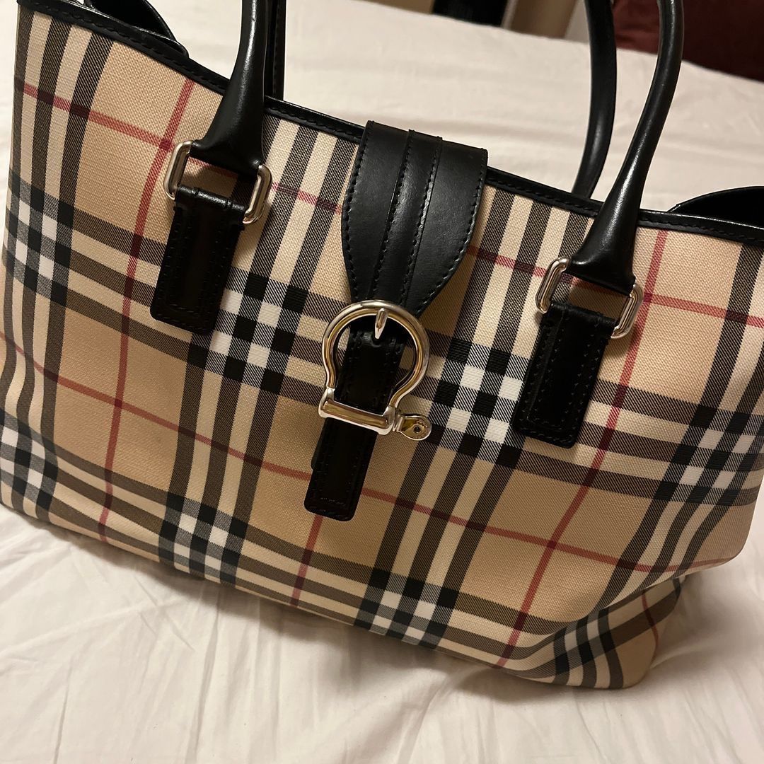 Burberry veske