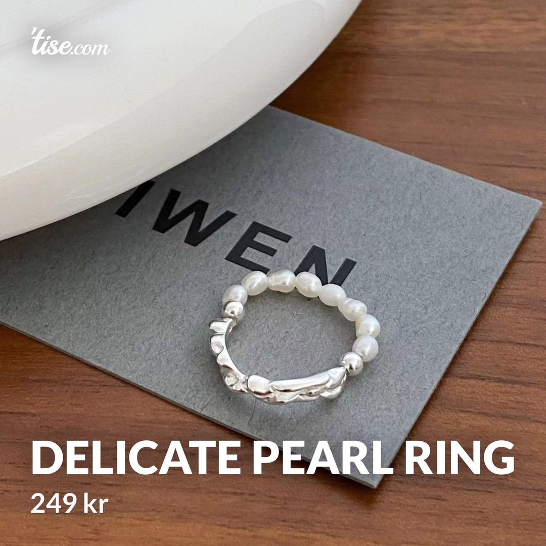 Delicate pearl ring