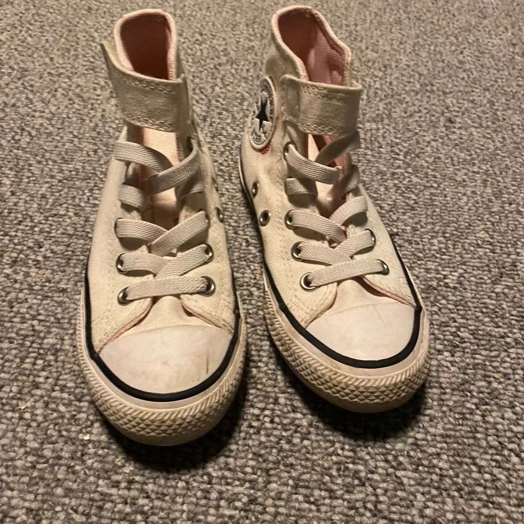 Hvite Converse