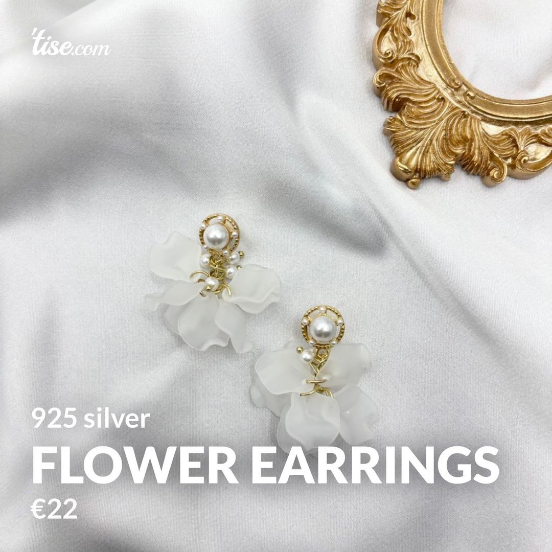 Flower earrings