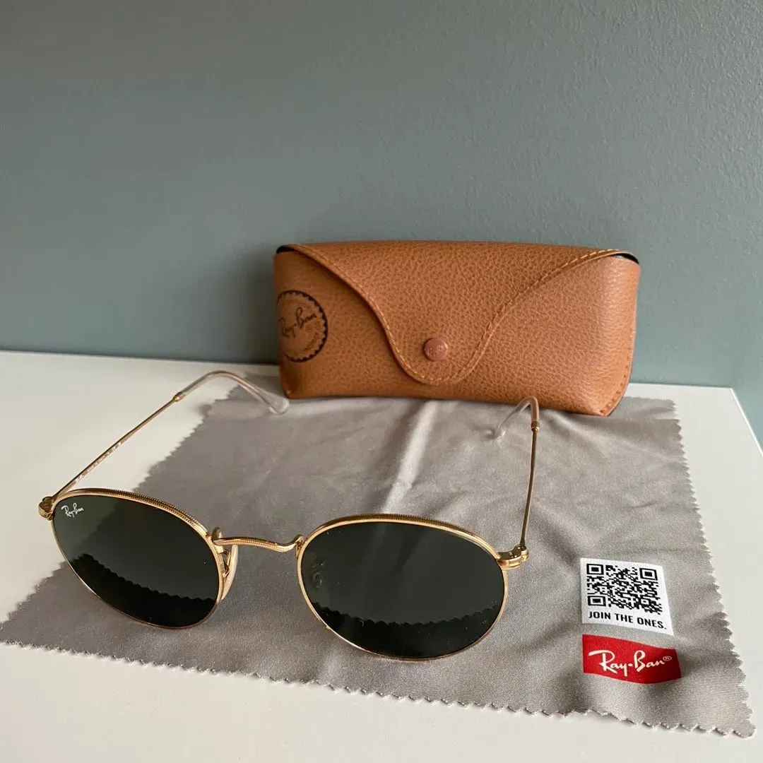 Ray.Ban