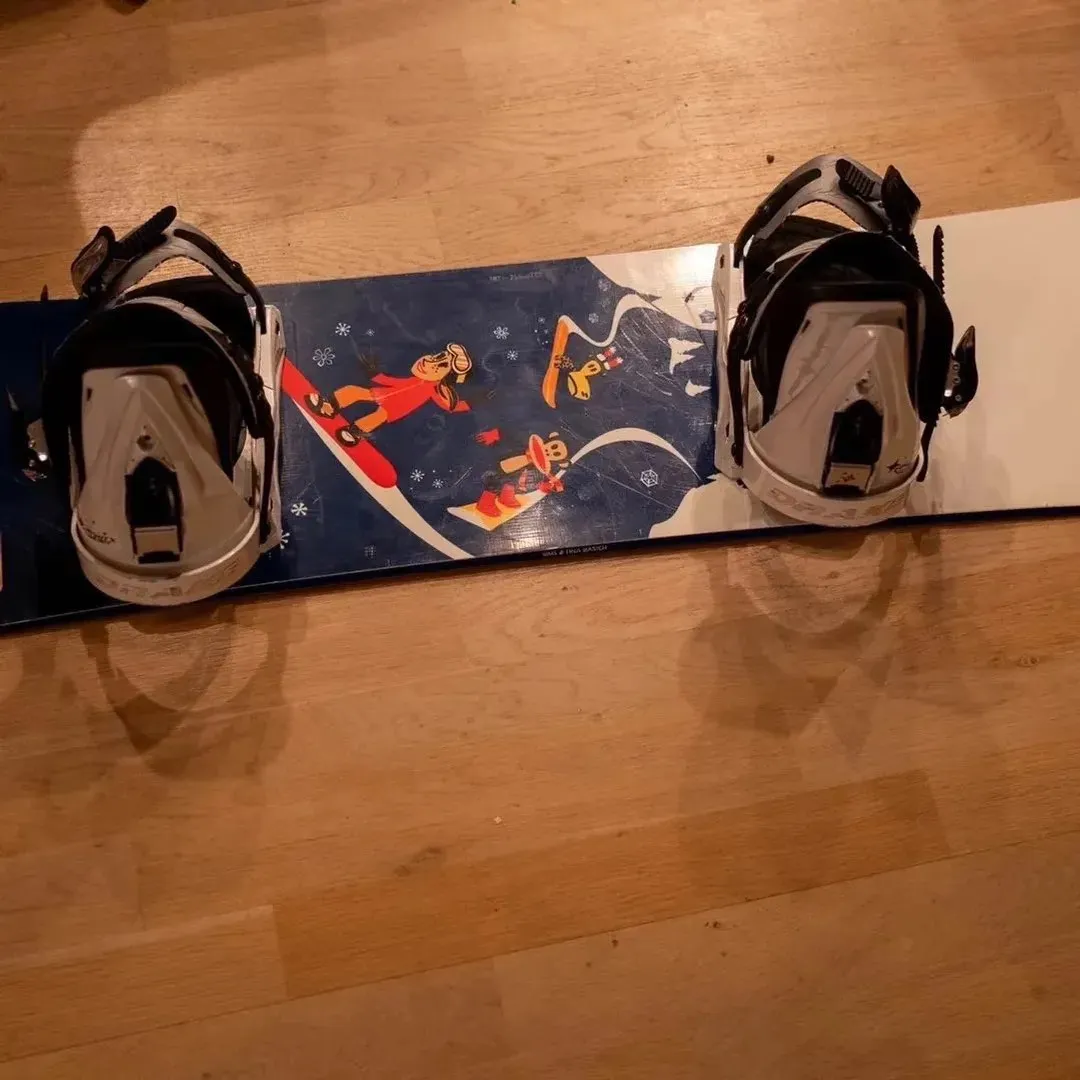 Snowboard