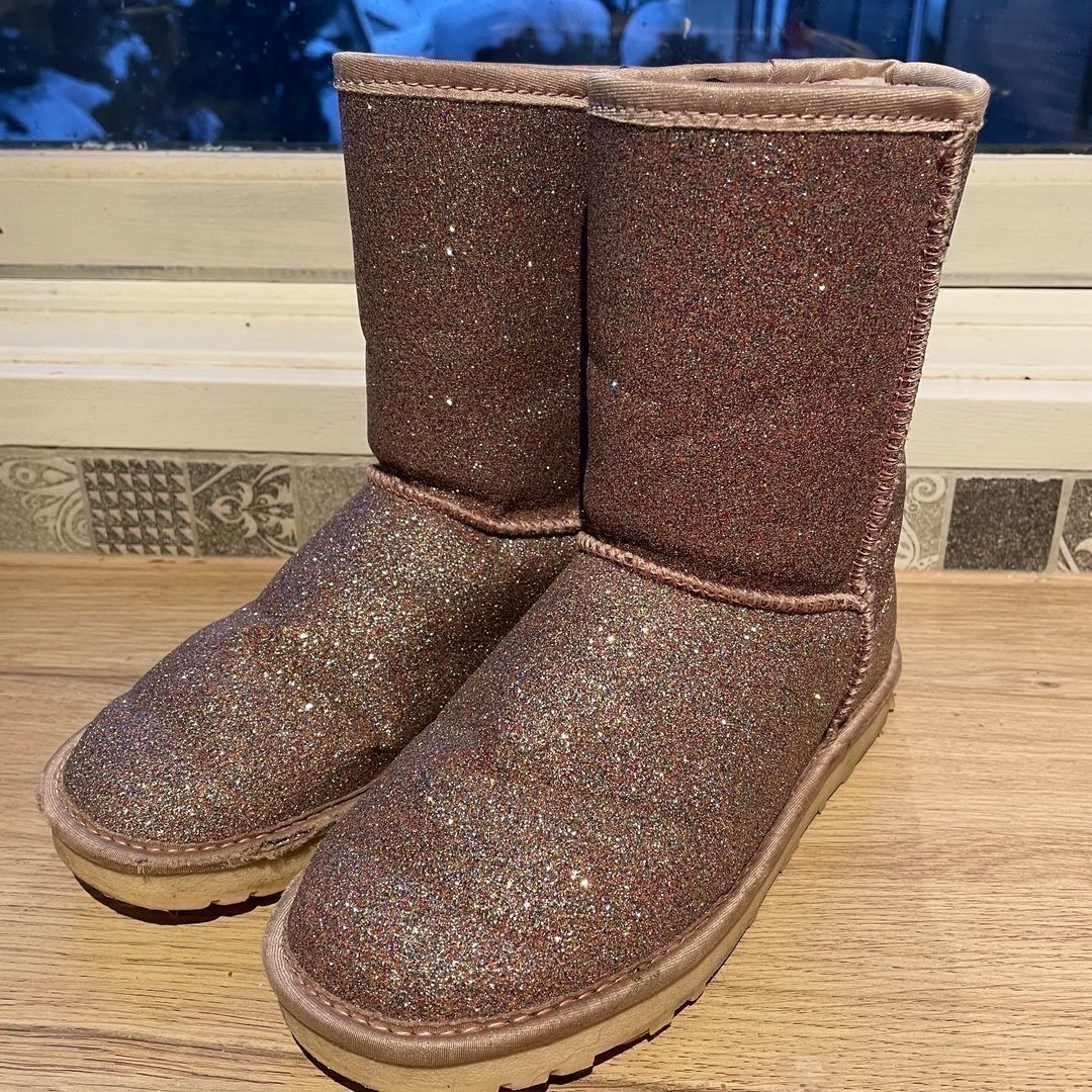 «Uggs» til barn