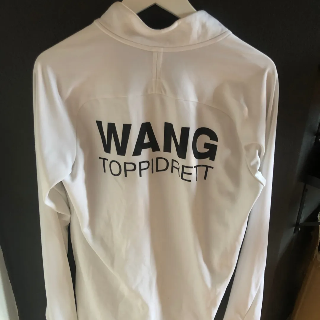 WANG HALF-ZIP