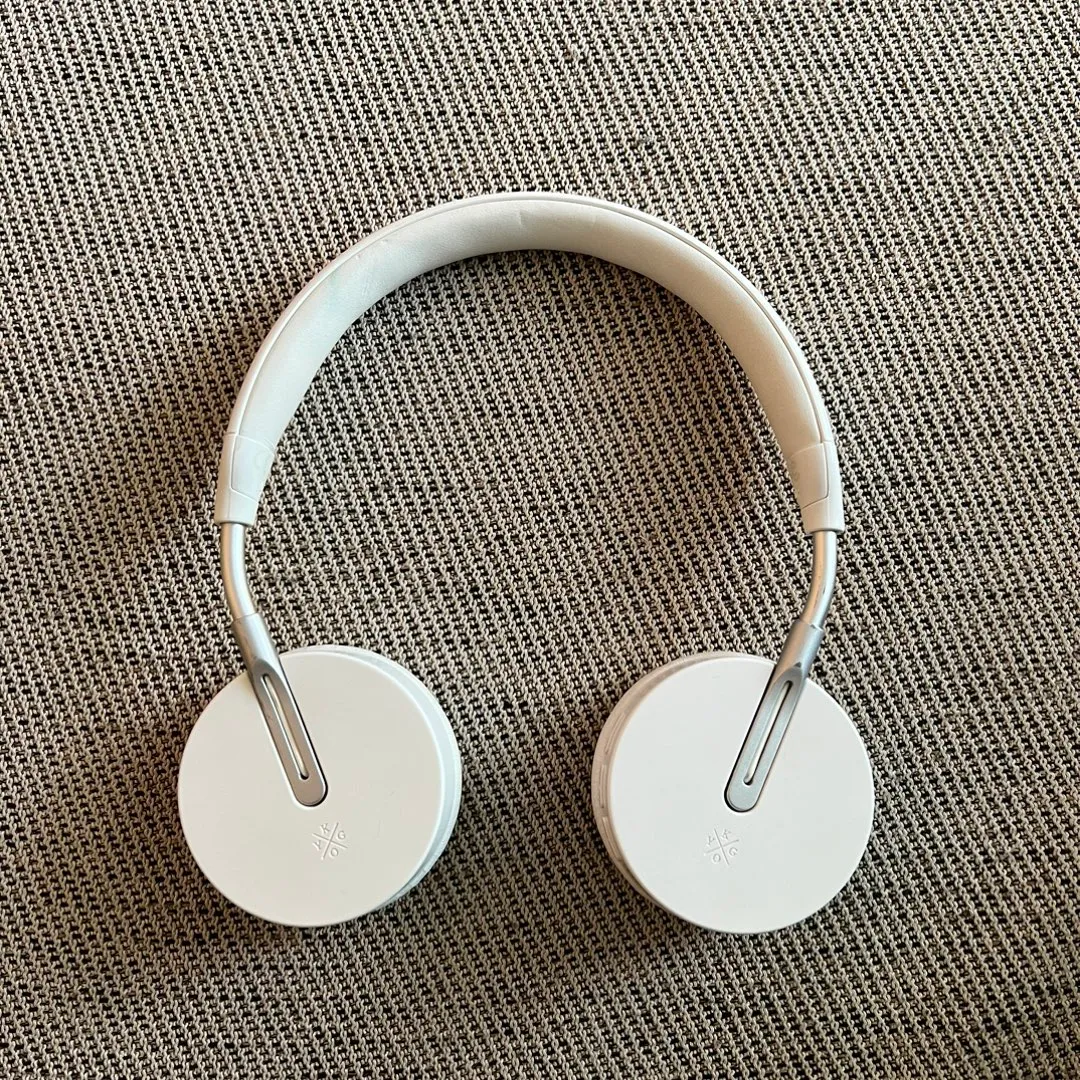 Kygo headset