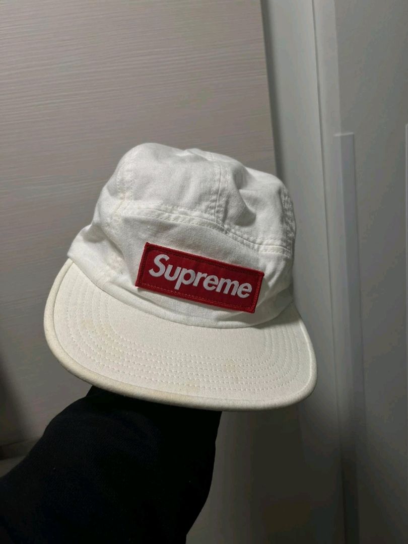 Supreme lippis