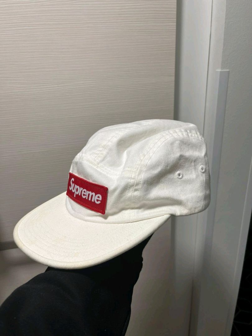 Supreme lippis