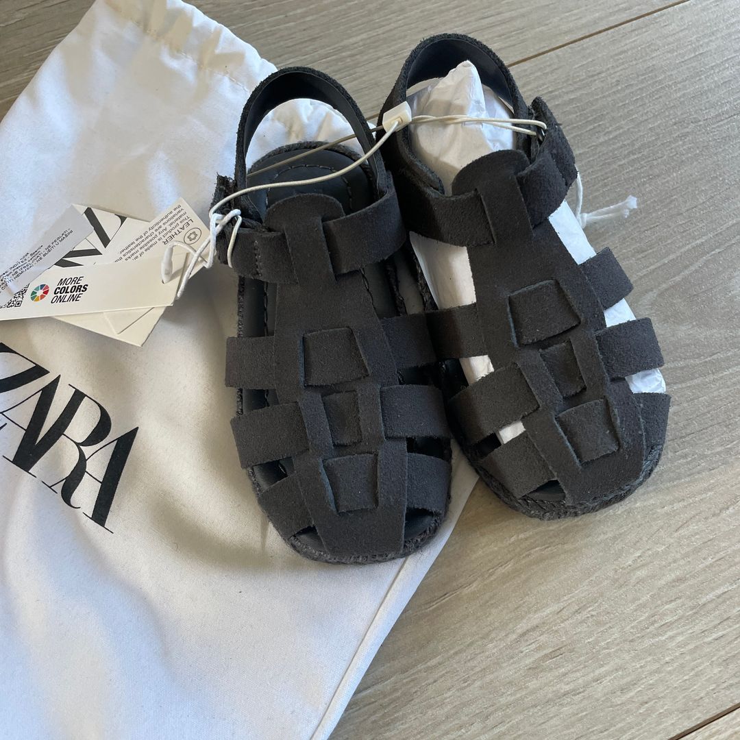 Sandaler fra Zara