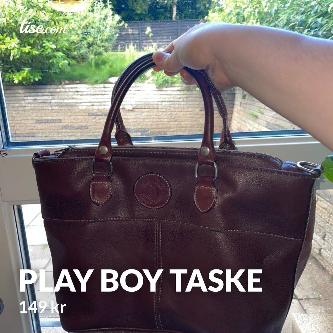 Play boy taske