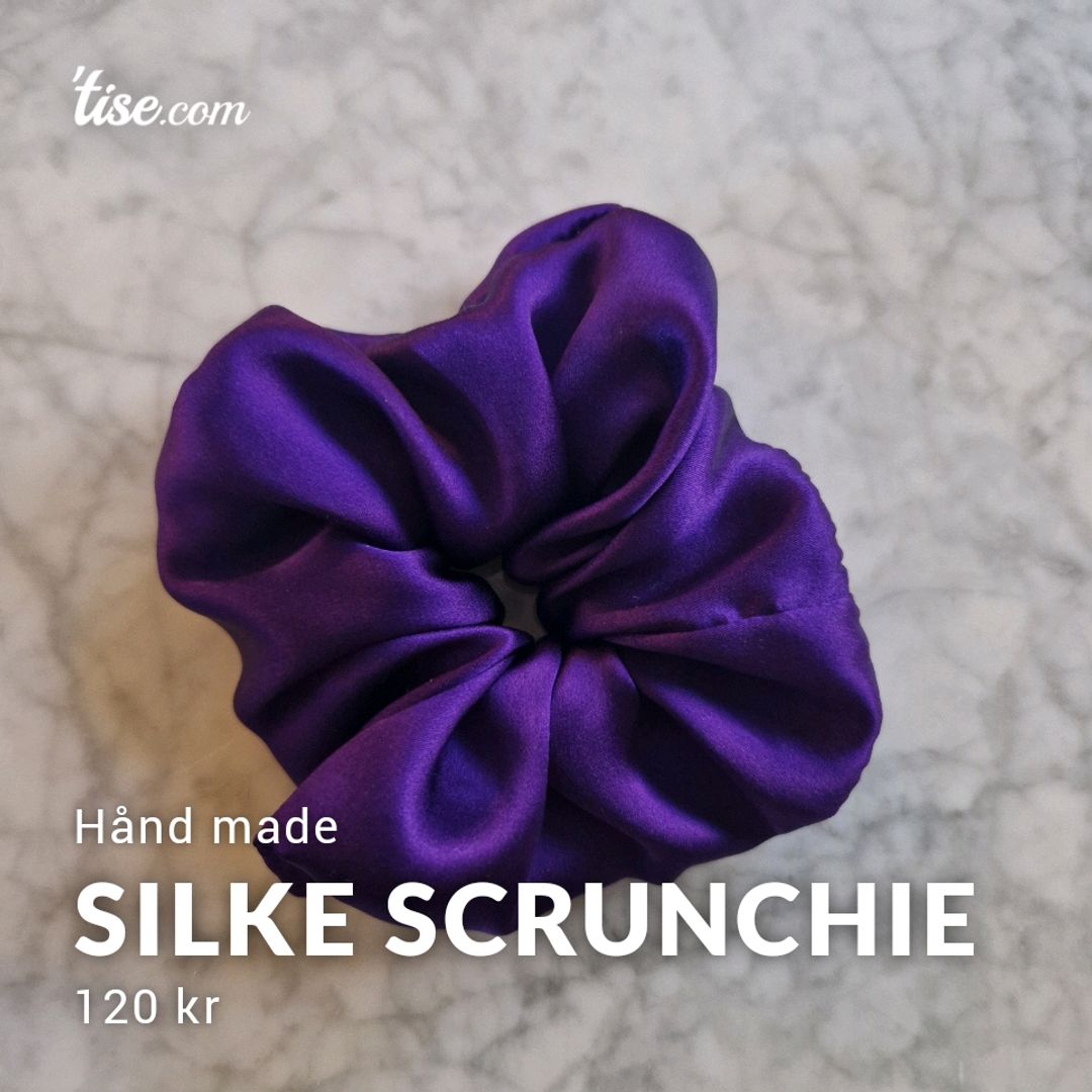 Silke Scrunchie