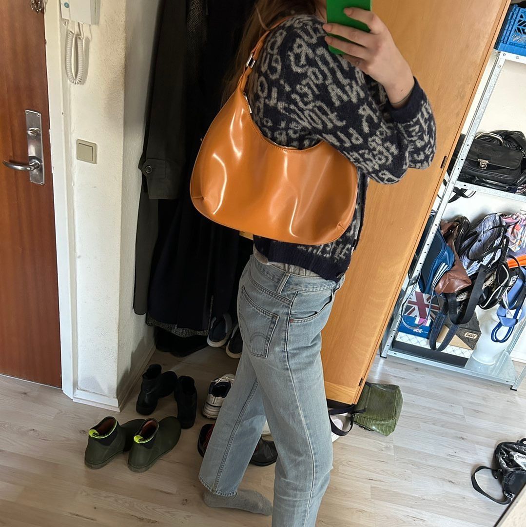 Orange taske