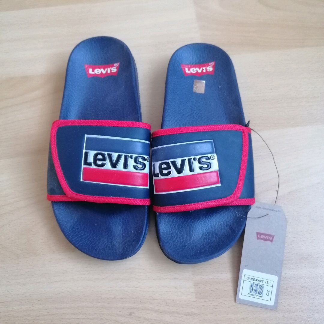 Ny! Levis slippers