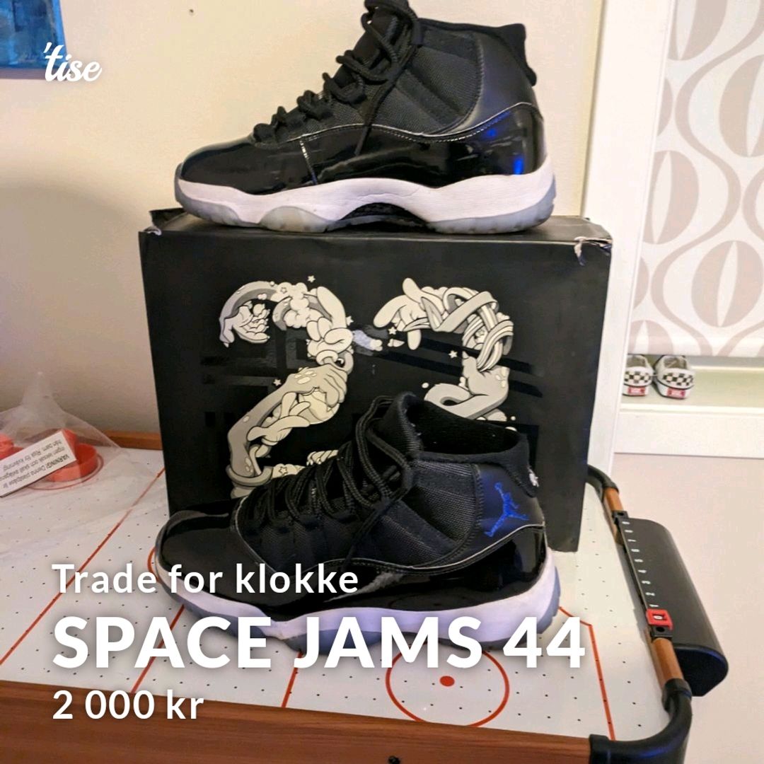 Space Jams 44