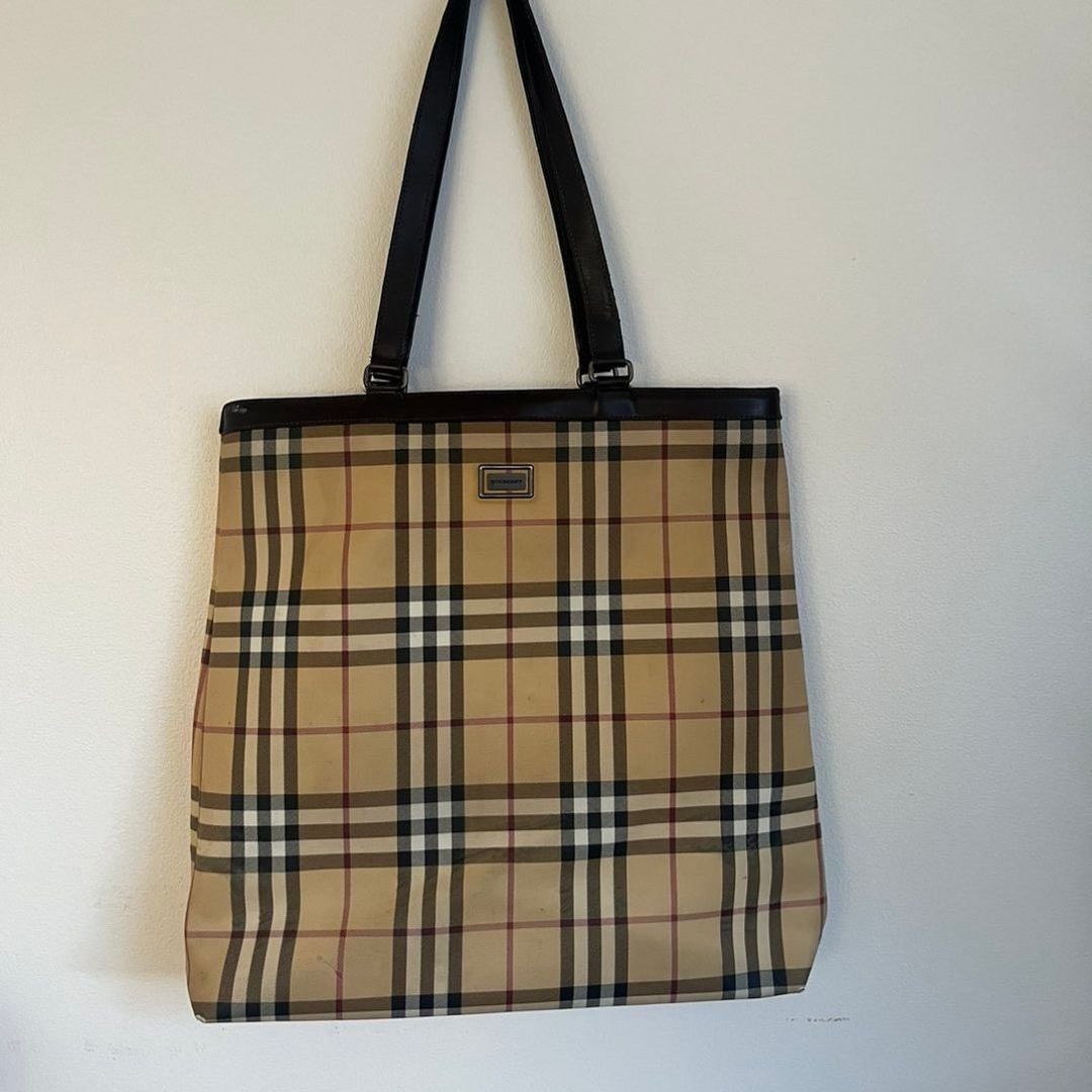 Burberry taske