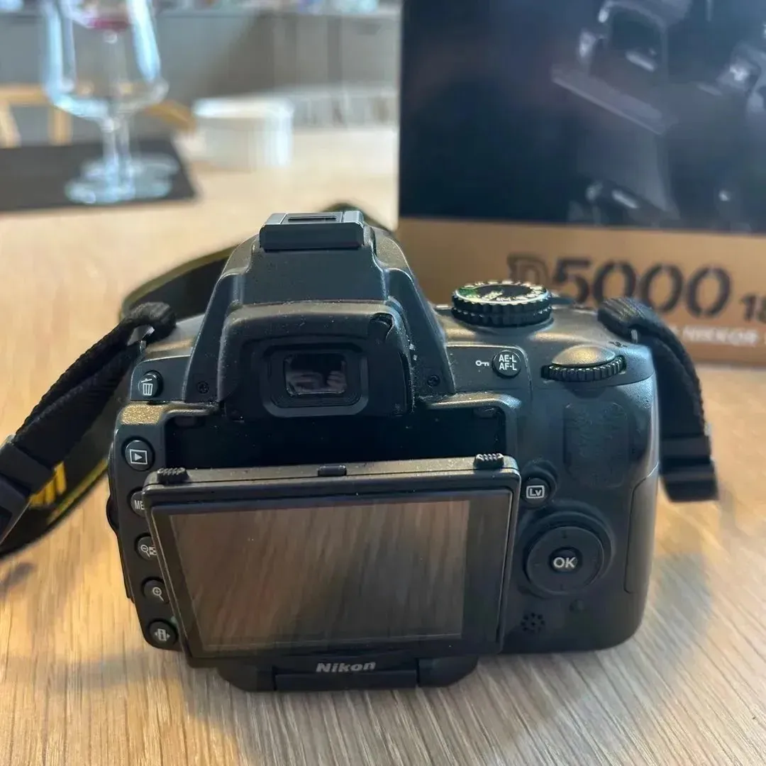 Nikon D5000 kamera