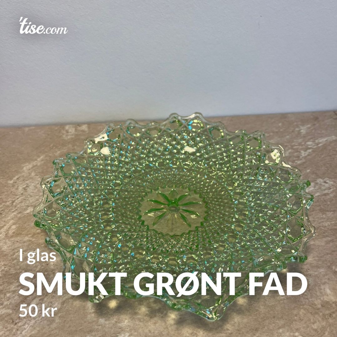 Smukt grønt fad