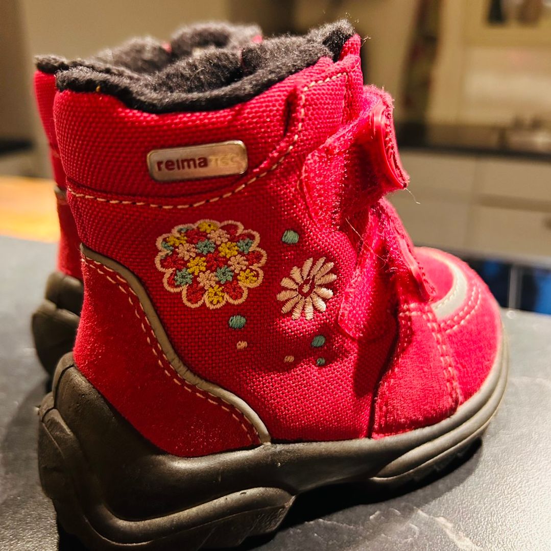 Reima winter boots