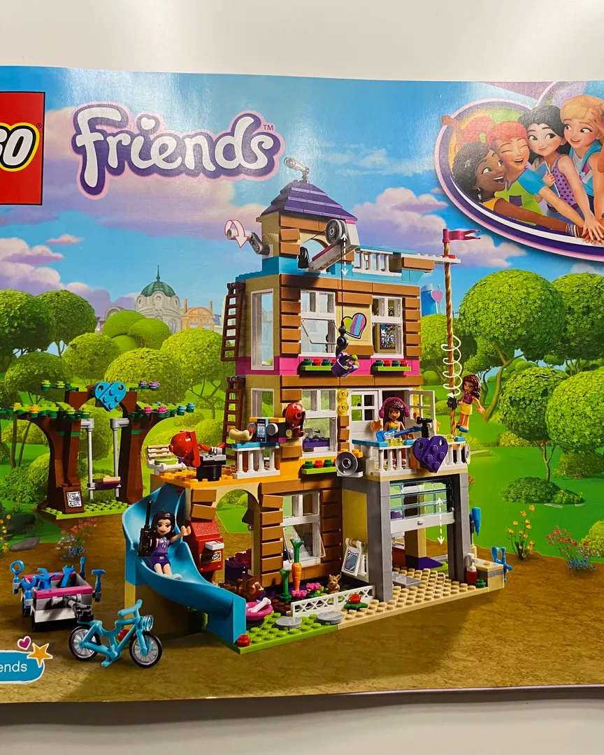 Lego friends