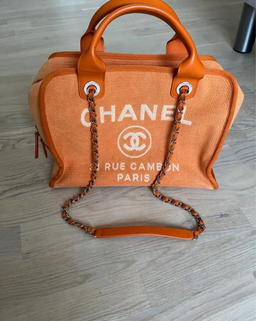 Chanel deauville