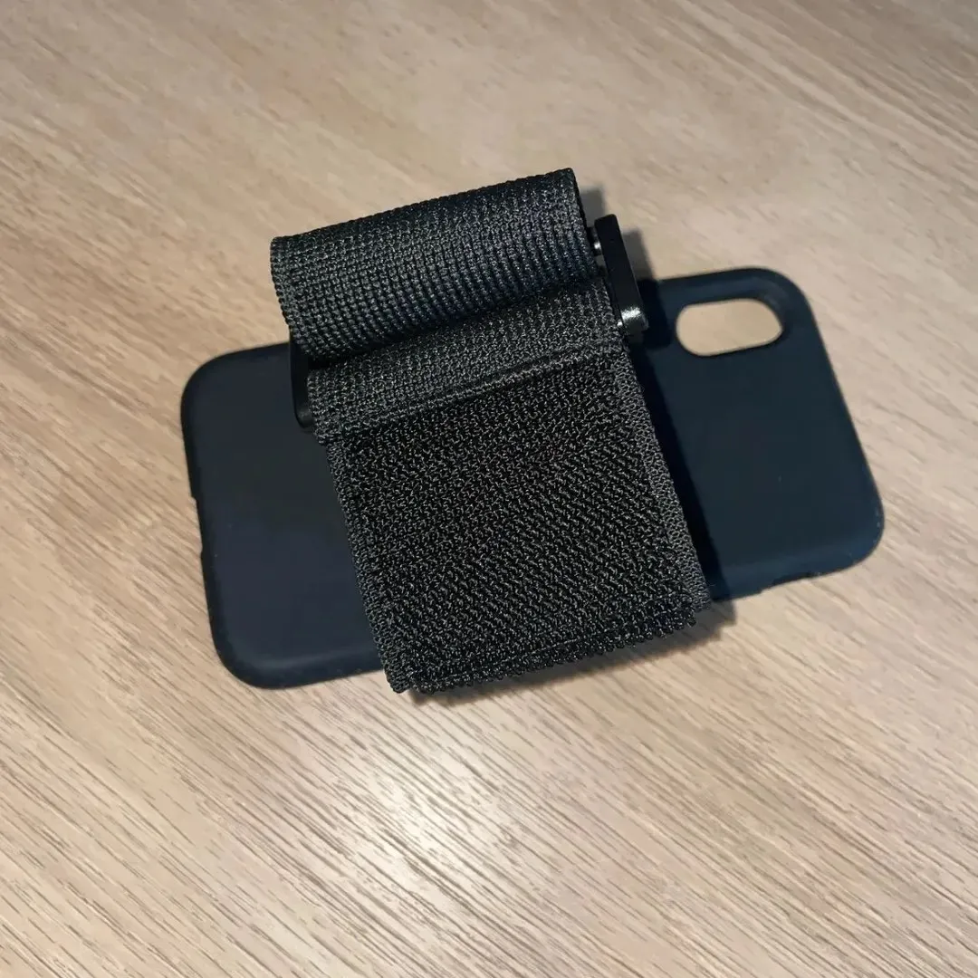 Mobilholder til arm