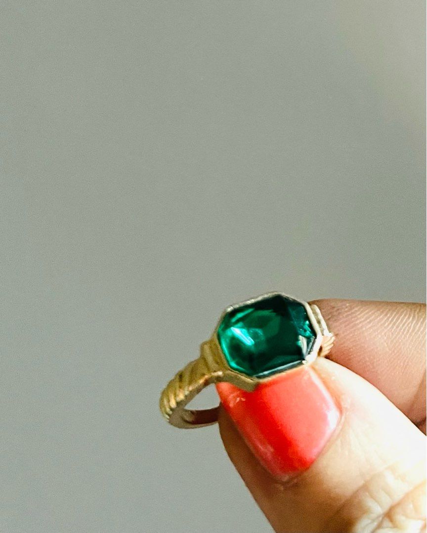 Camilla Harket ring