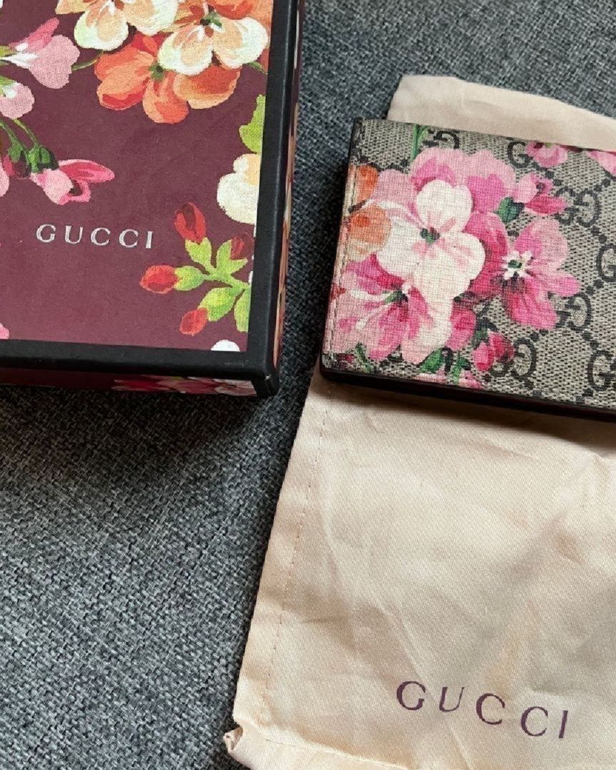 Gucci wallet