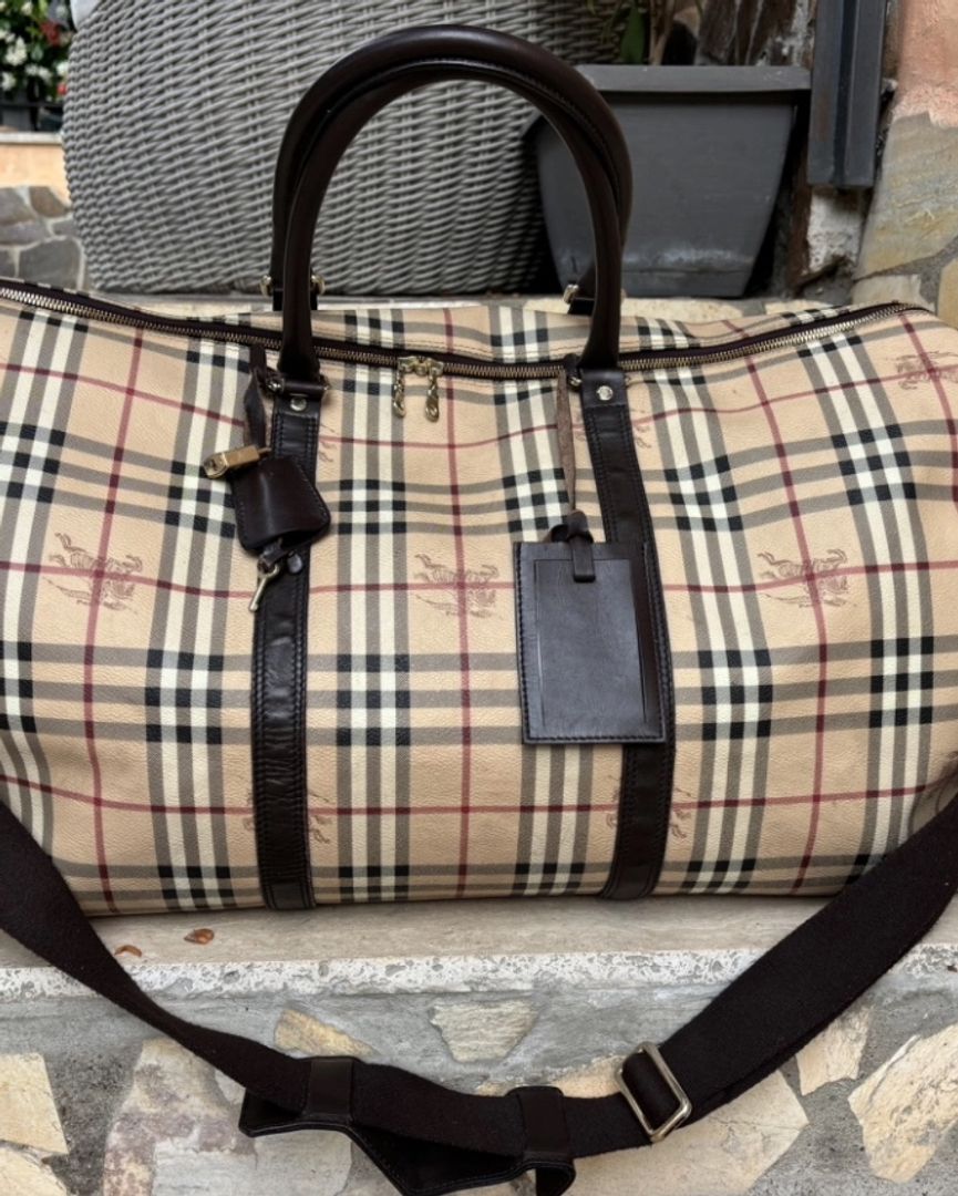 BURBERRY laukku