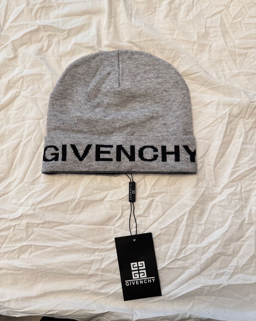 Givenchy mössa