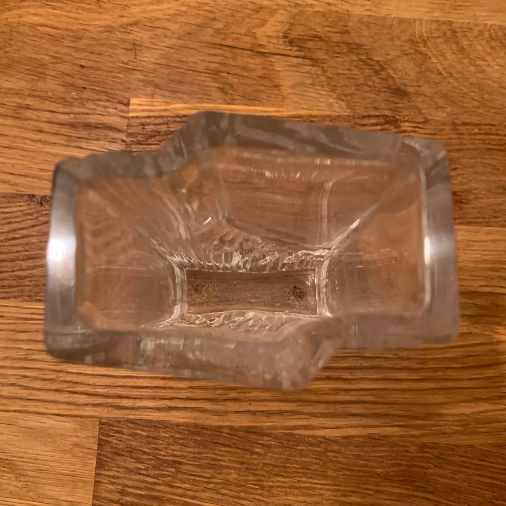 Firkantet glassvase