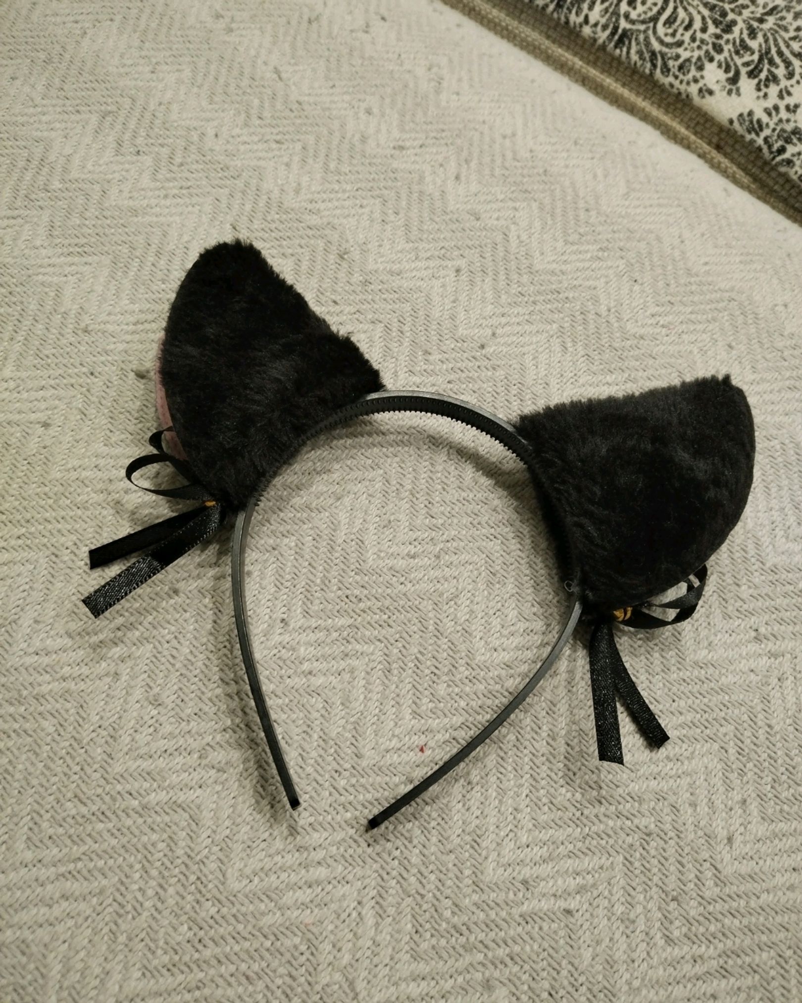 Cat Ears/Kissakorvat