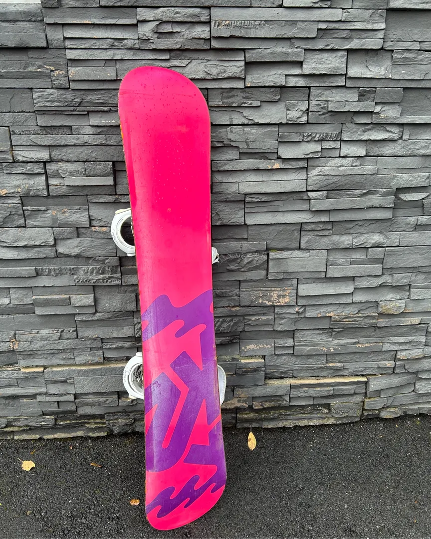 Burton snowboard