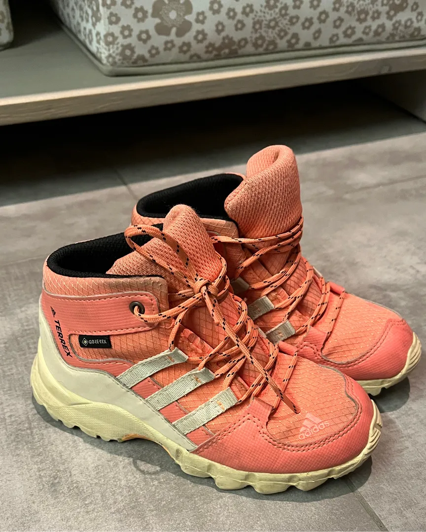 Adidas Gore Tex