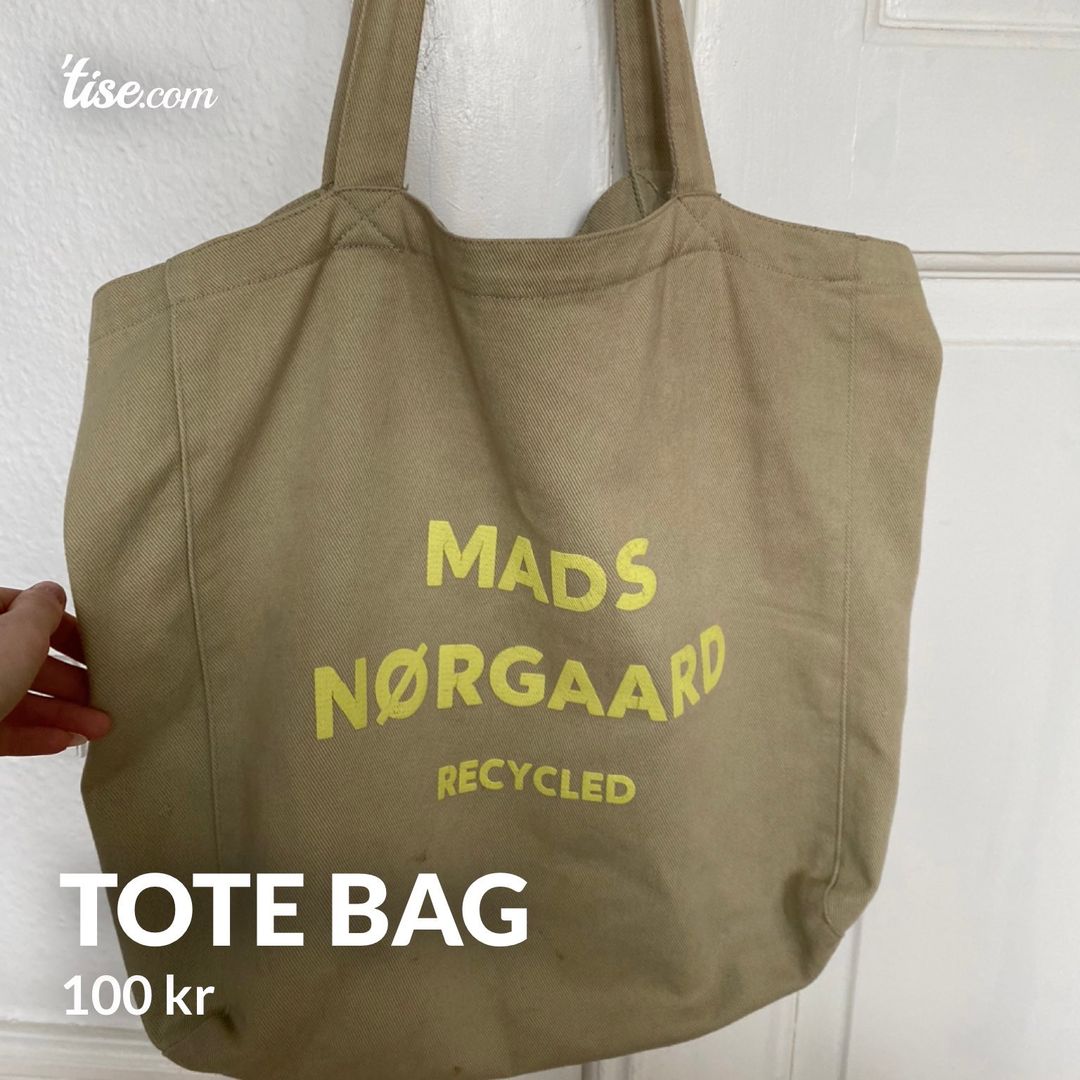 Tote bag