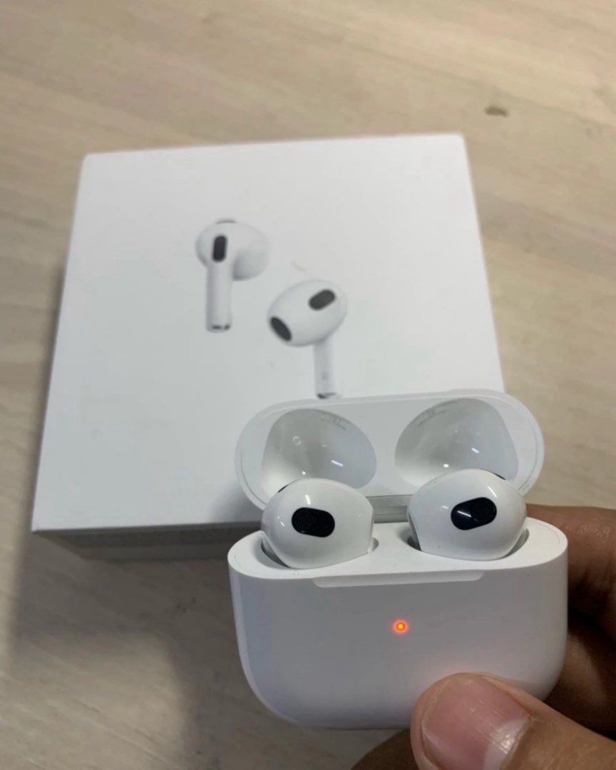 AirPods 3