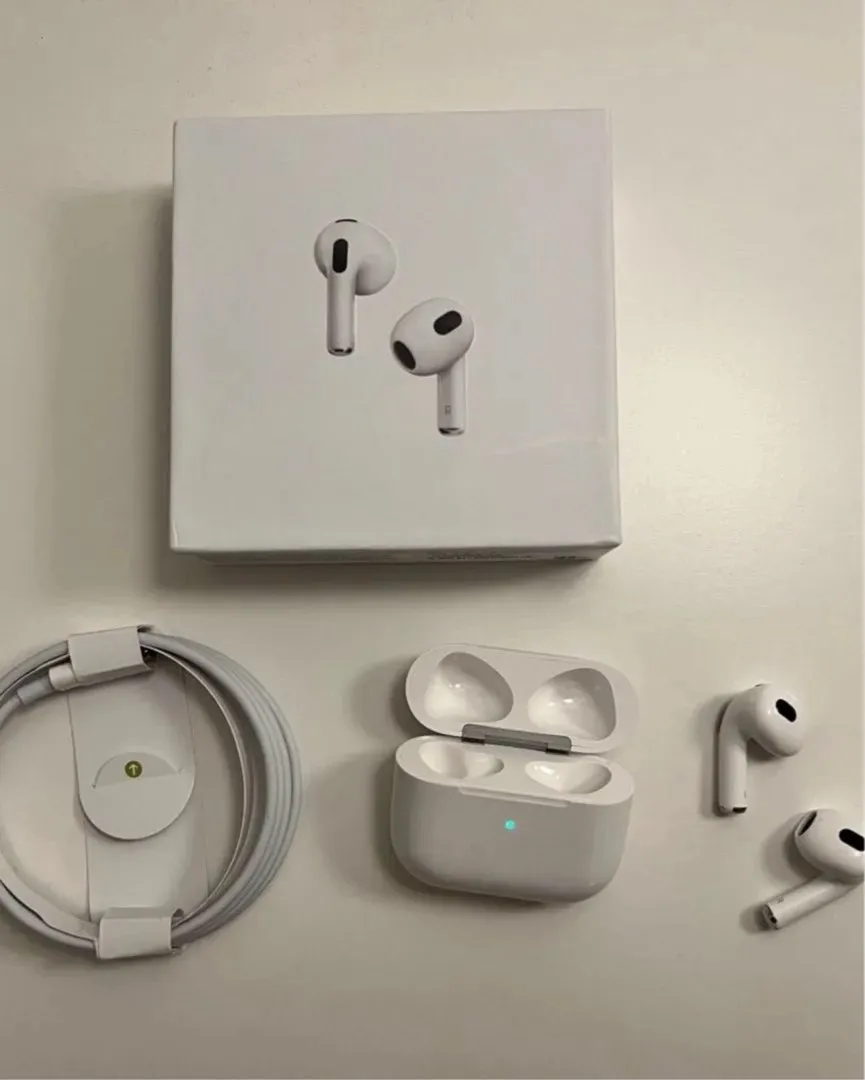 AirPods 3