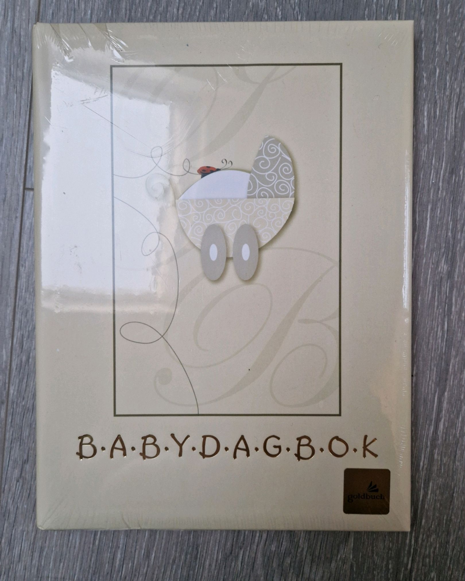 Babydagbok