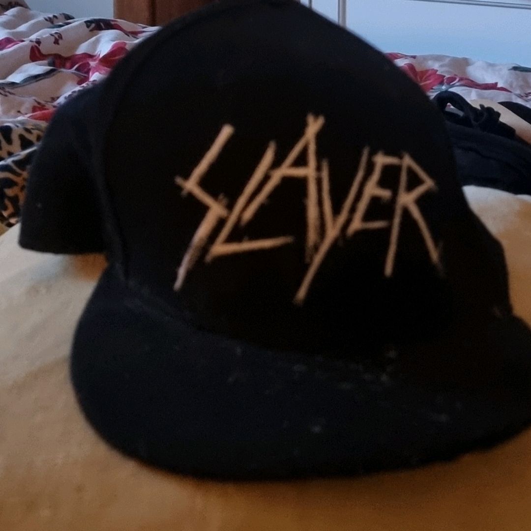 SLAYER Caps Selges!