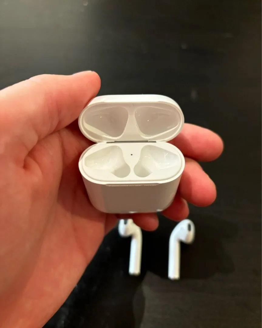 AirPods 2 Gen