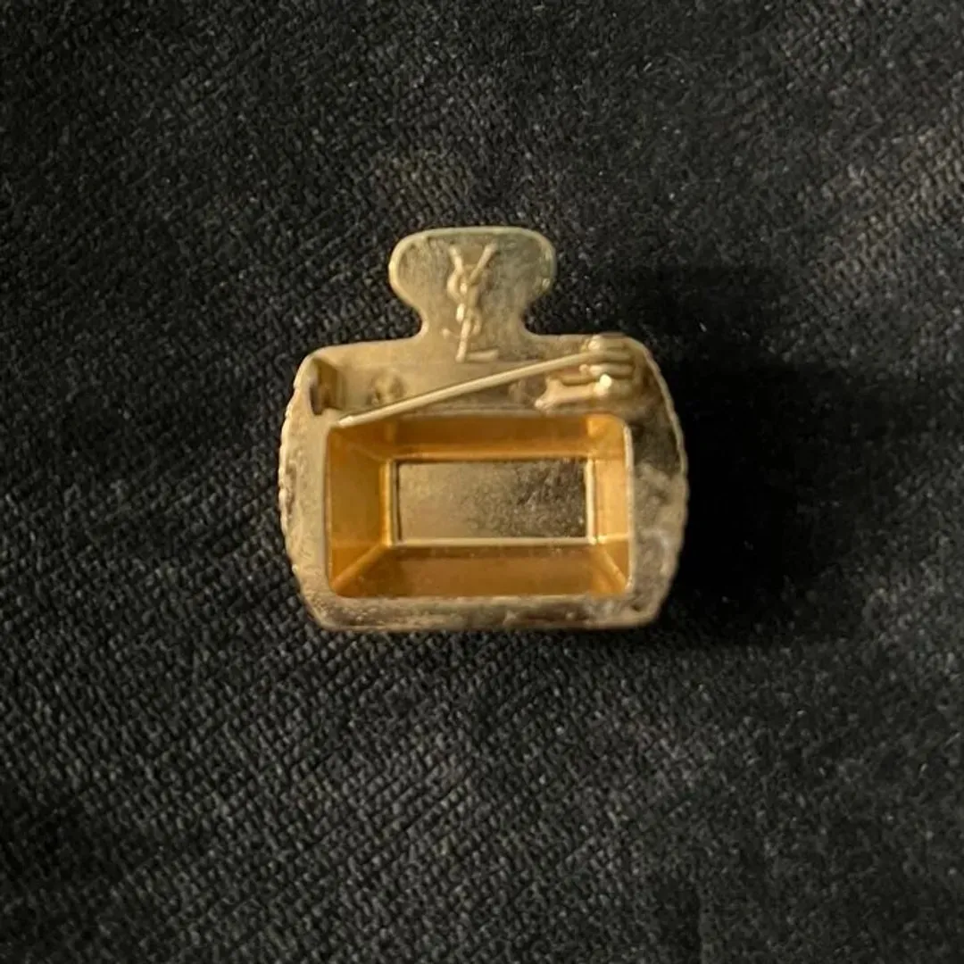 Ysl broche