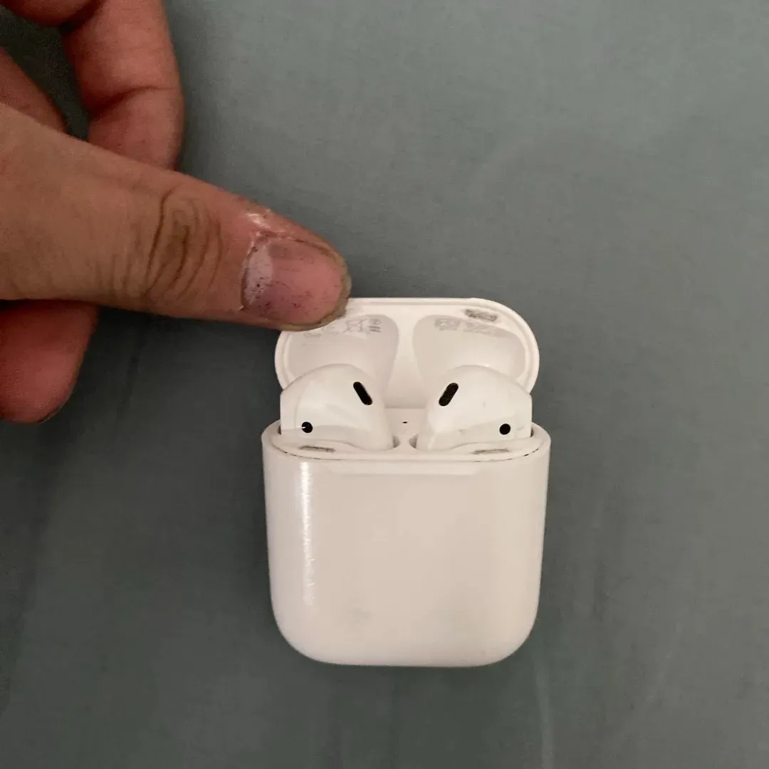 Airpods