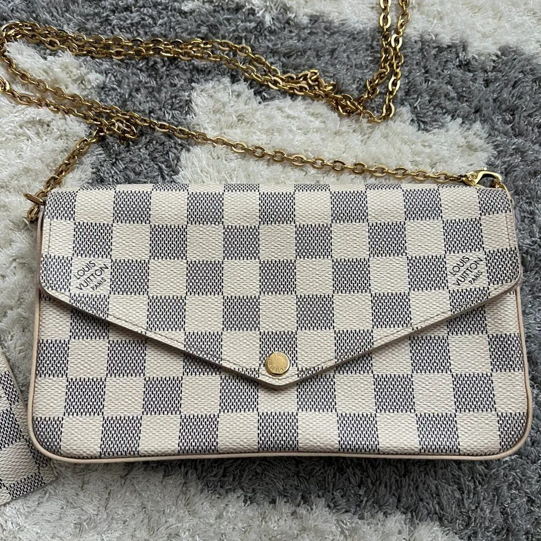 Louis vuitton