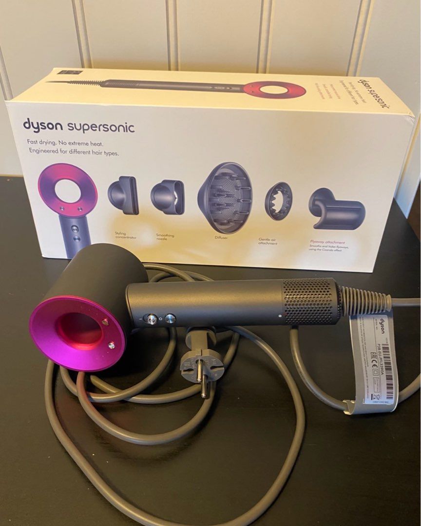 Dyson supersonic