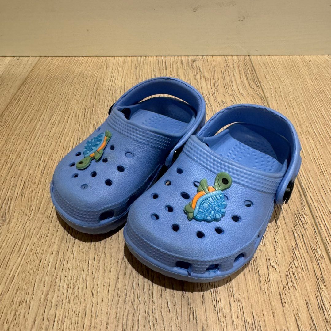 Babycrocs