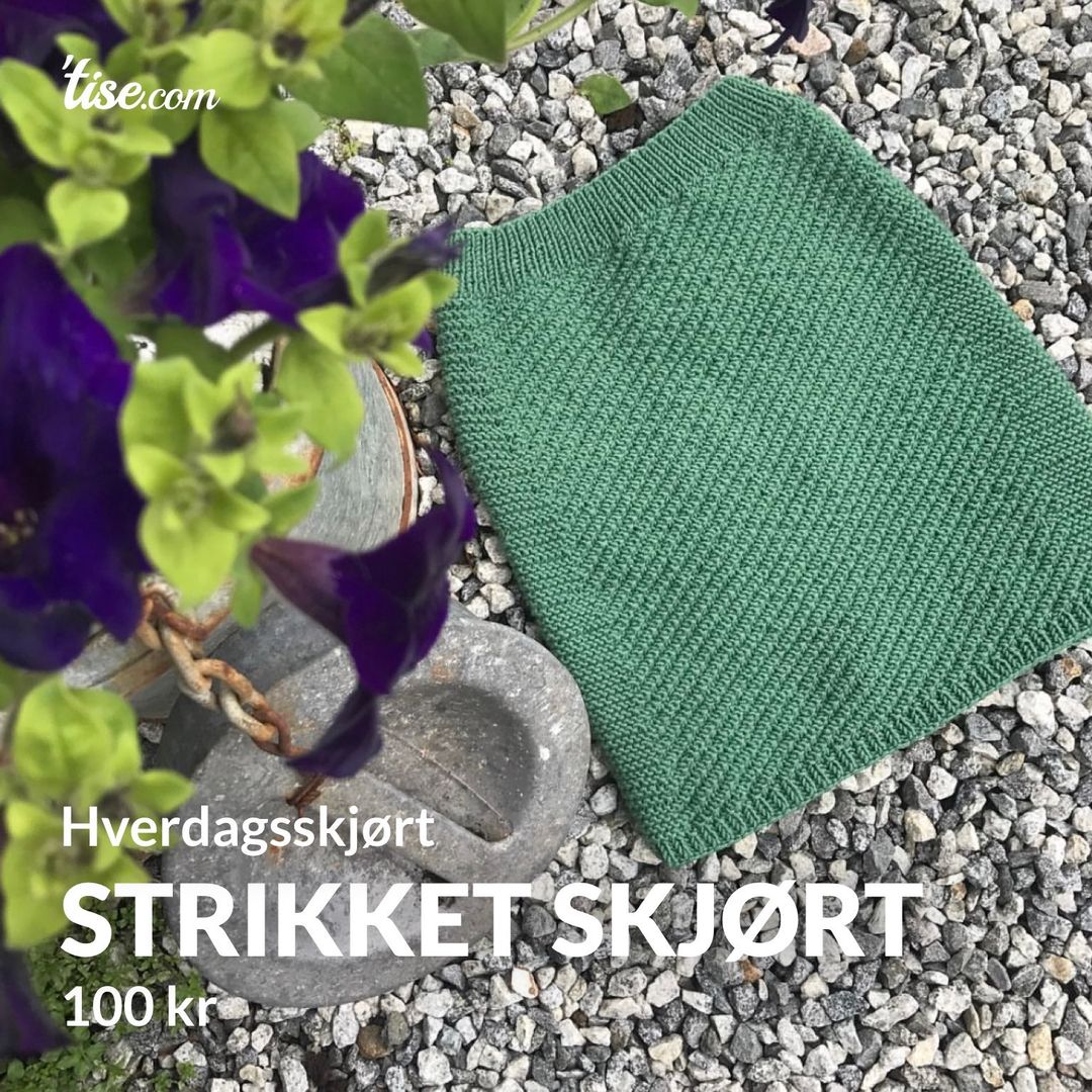 Strikket skjørt